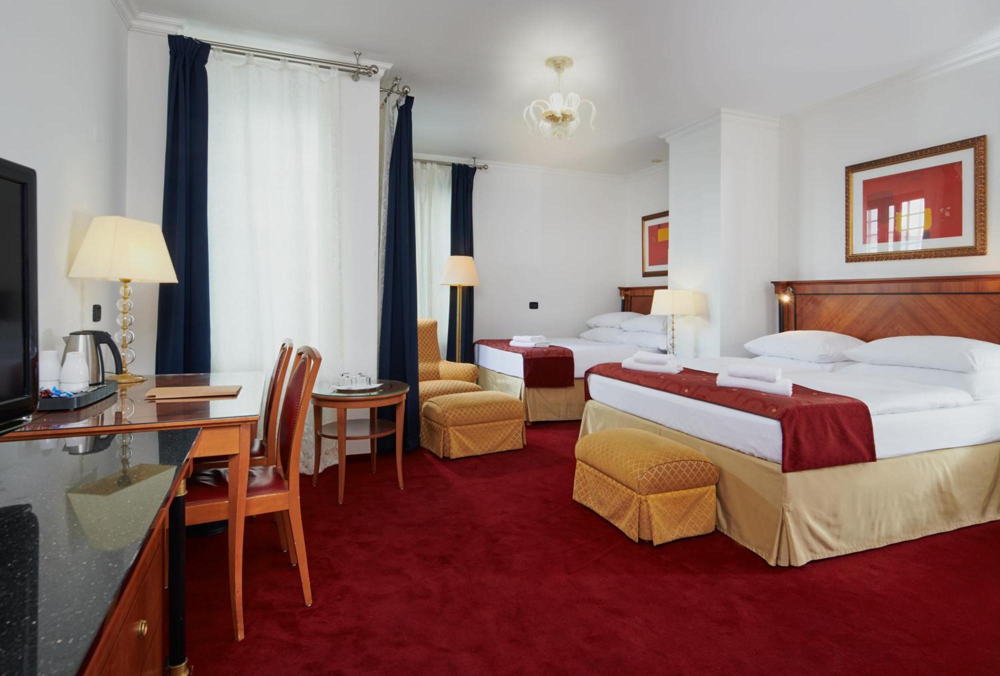 Triple Room,1673650177:JPEG